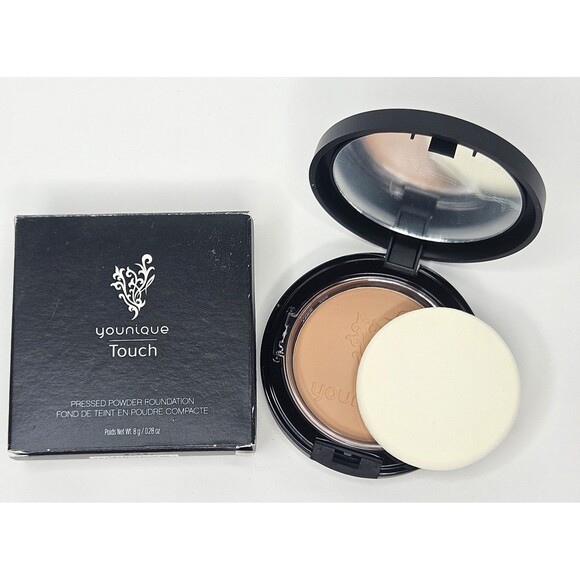 New Younique Mineral Touch Pressed Powder Foundation Jacquard .28oz New in Box - Picture 1 of 8